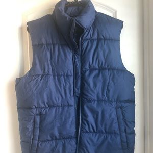 Men’s blue bubble vest